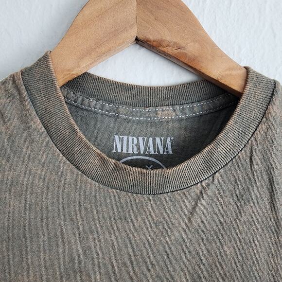 NIRVANA Smiley Graphic Tan Short Sleeve 100% Cotton Bleach T-Shirt Top - Picture 6 of 9
